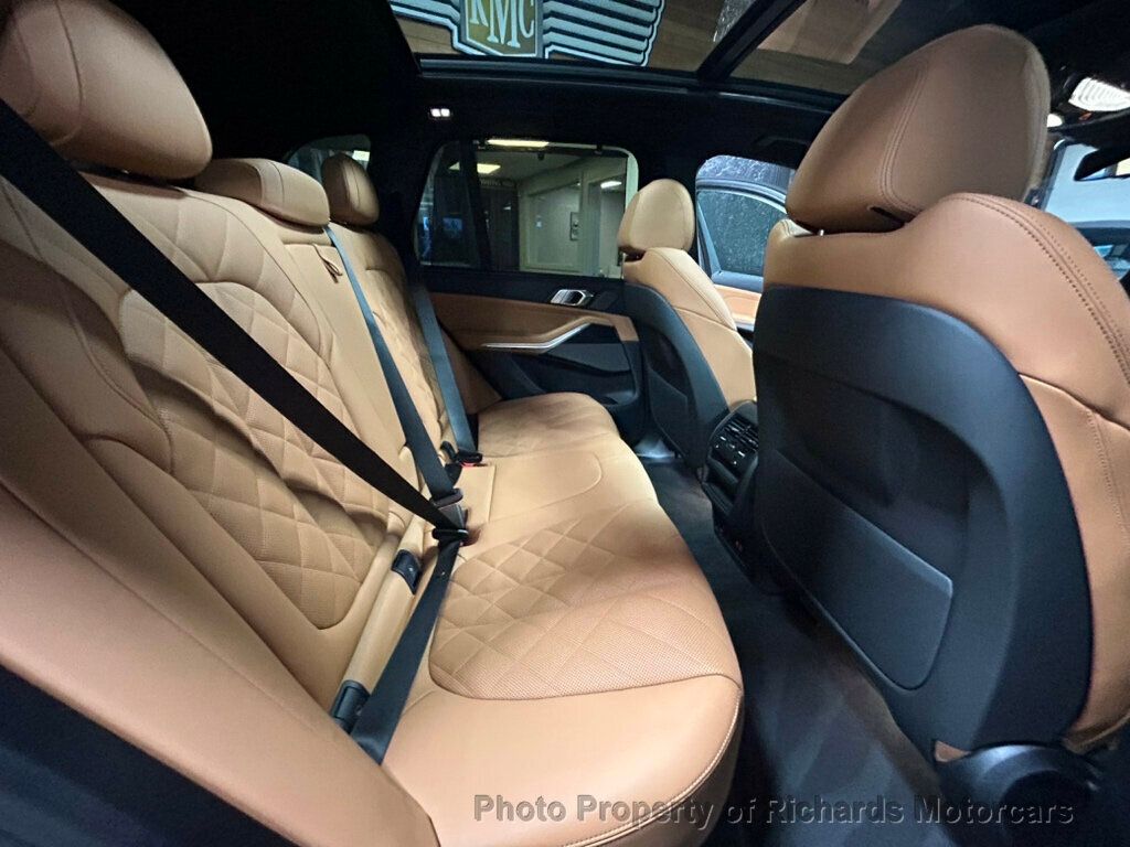 2026 BMW X5 xDrive40i Sports Activity Vehicle - Marina Bay Blue Metallic exterior view 19