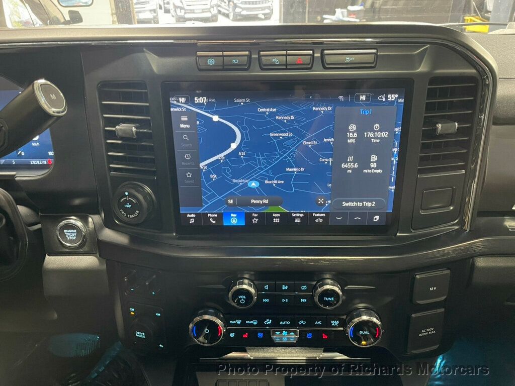 2024 Ford Super Duty F-250 SRW LARIAT 4WD Crew Cab 6.75' Box - Oxford White exterior view 14