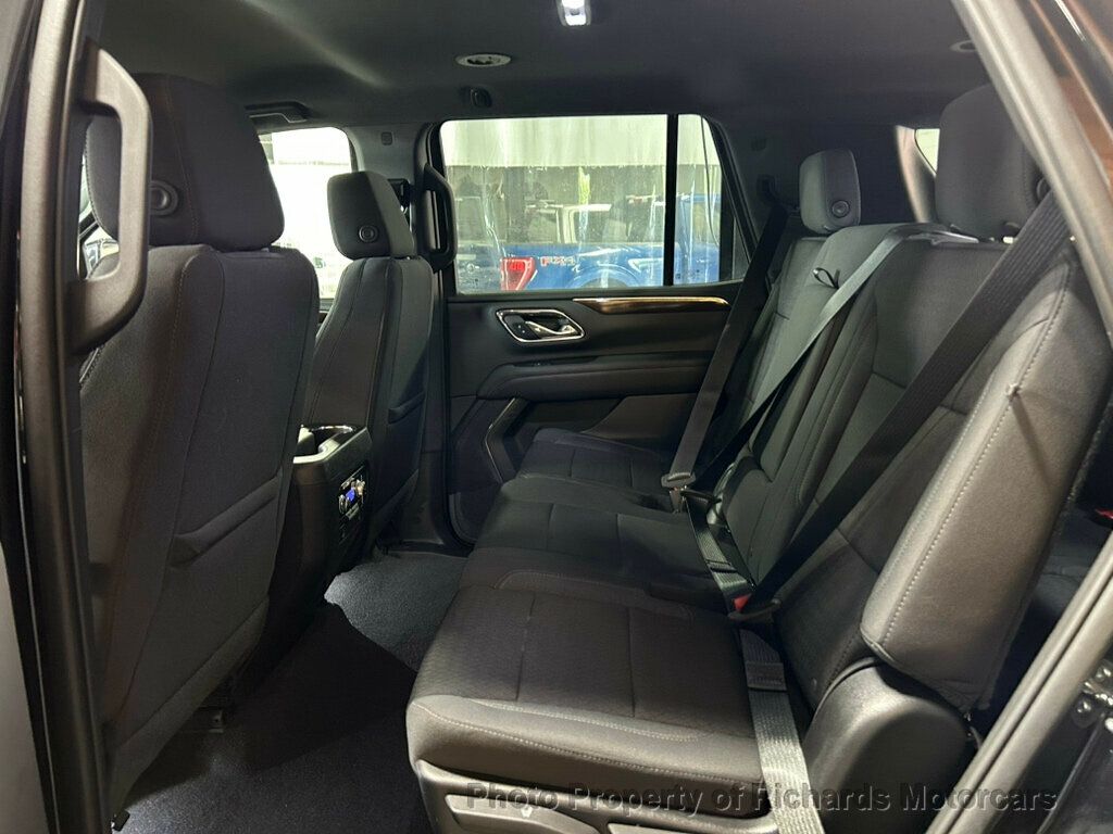 2023 GMC Yukon 4WD 4dr SLE - Onyx Black exterior view 15