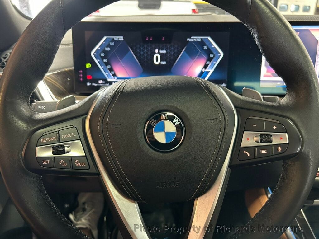 2025 BMW X5 xDrive40i Sports Activity Vehicle - Marina Bay Blue Metallic exterior view 13