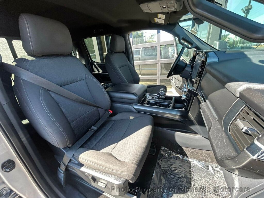 2023 Ford F-150 XLT 4WD SuperCrew 6.5' Box - Iconic Silver Metallic exterior view 20