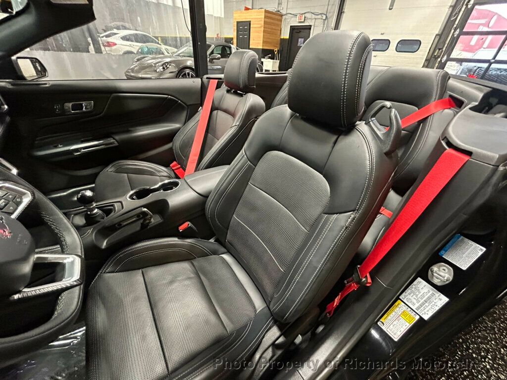 2025 Ford Mustang GT Premium Convertible - Shadow Black exterior view 18