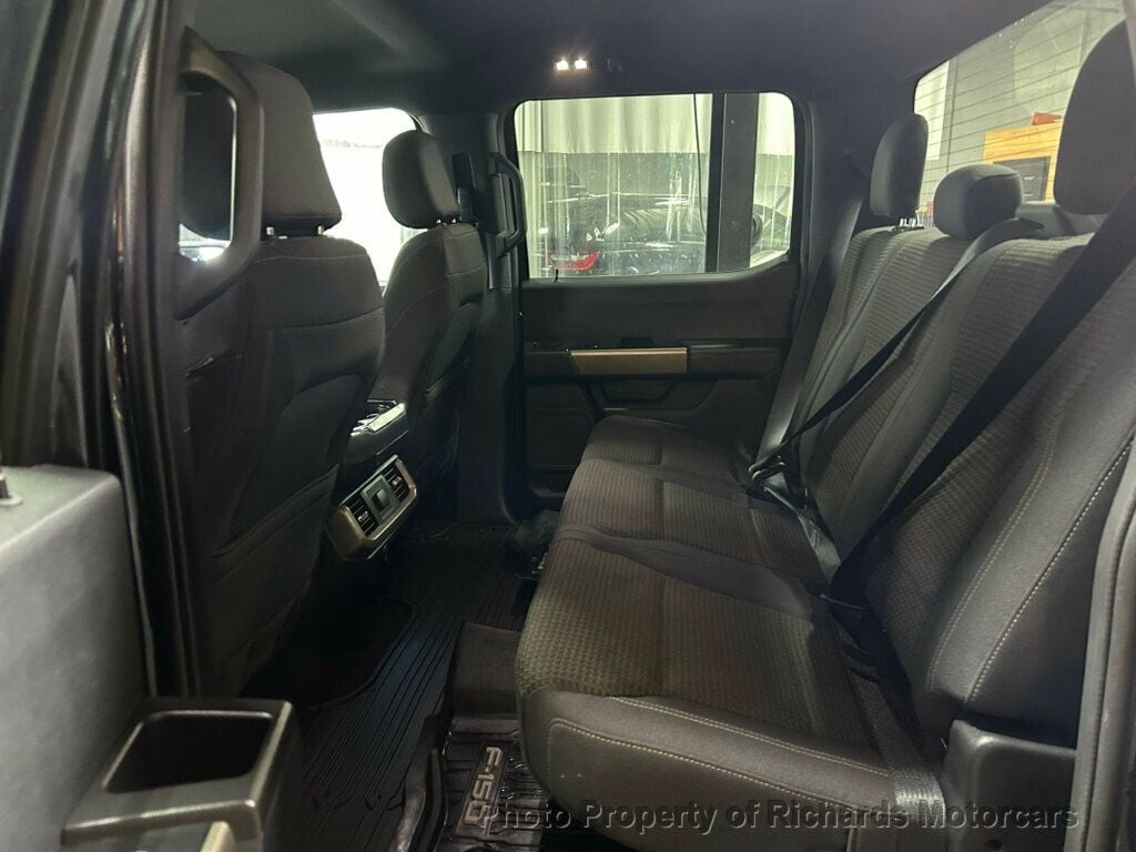 2024 Ford F-150 STX 4WD SuperCrew 5.5' Box - Agate Black Metallic exterior view 15