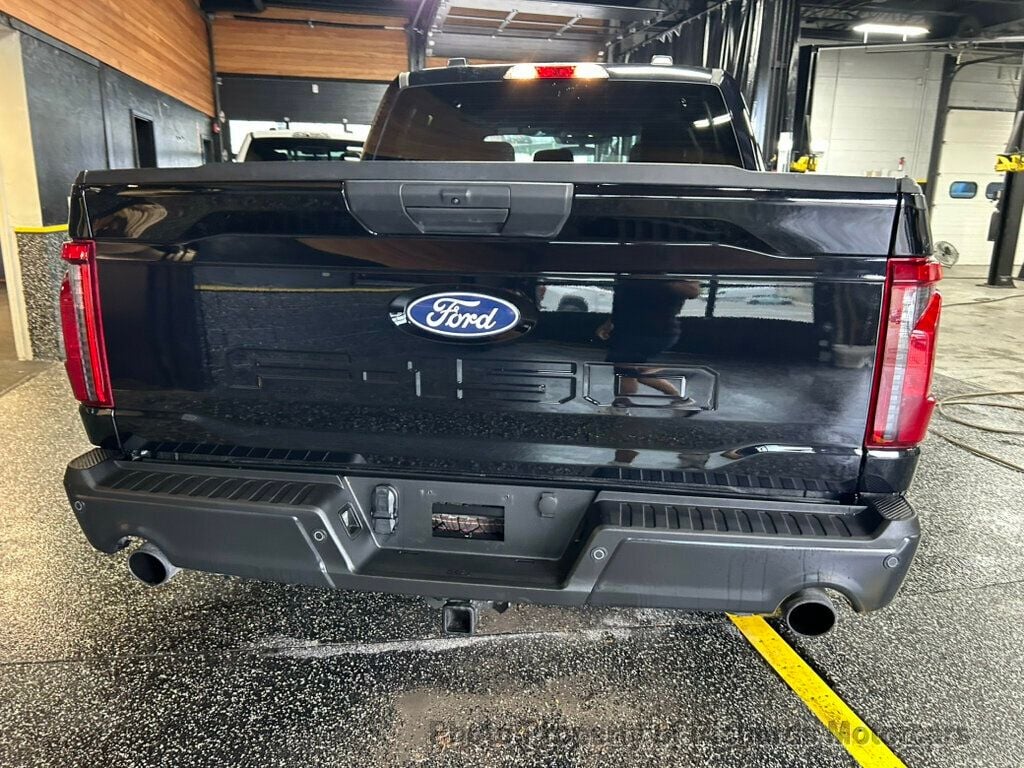 2024 Ford F-150 STX 4WD SuperCrew 5.5' Box - Agate Black Metallic exterior view 4