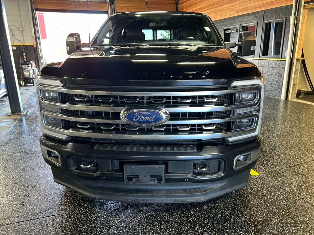 2023 Ford Super Duty F-250 SRW Platinum 4WD Crew Cab 6.75' Box - Agate Black Metallic exterior view 7