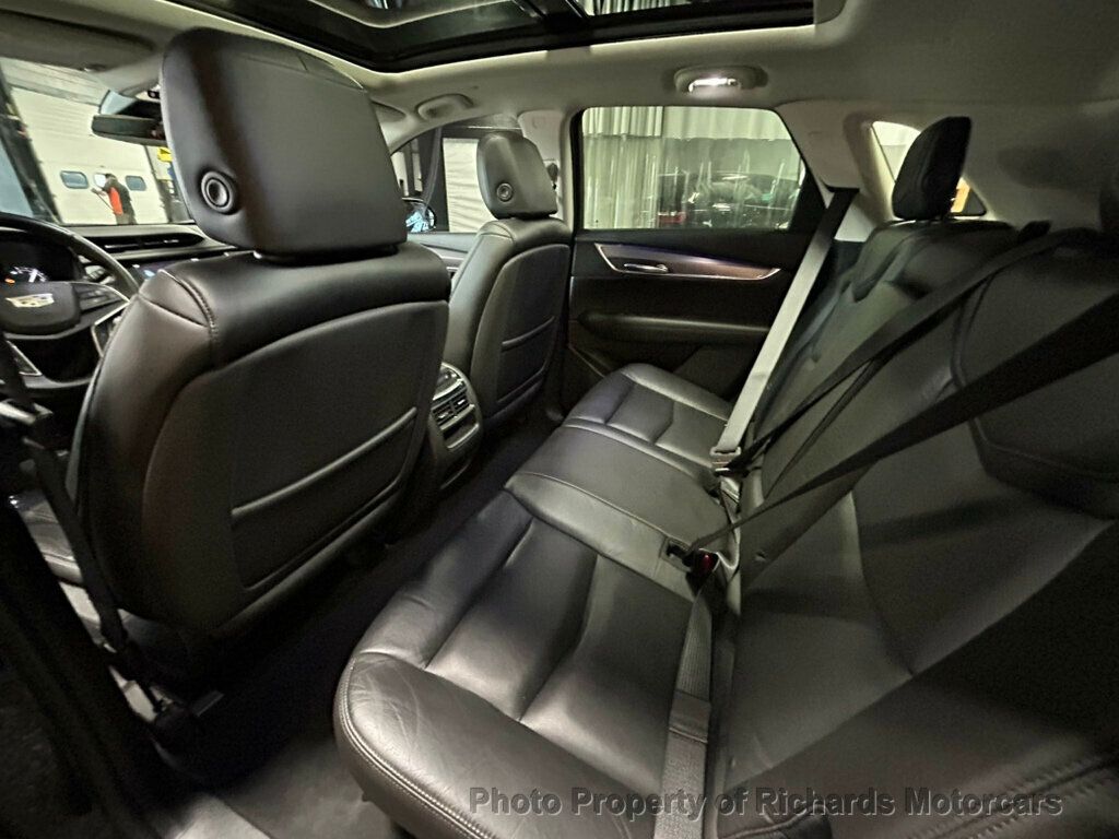 2017 Cadillac XT5 AWD 4dr Premium Luxury - Stellar Black Metallic exterior view 15