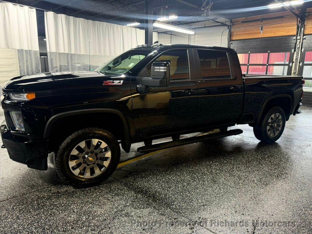 2023 Chevrolet Silverado 2500HD - Black exterior view 7