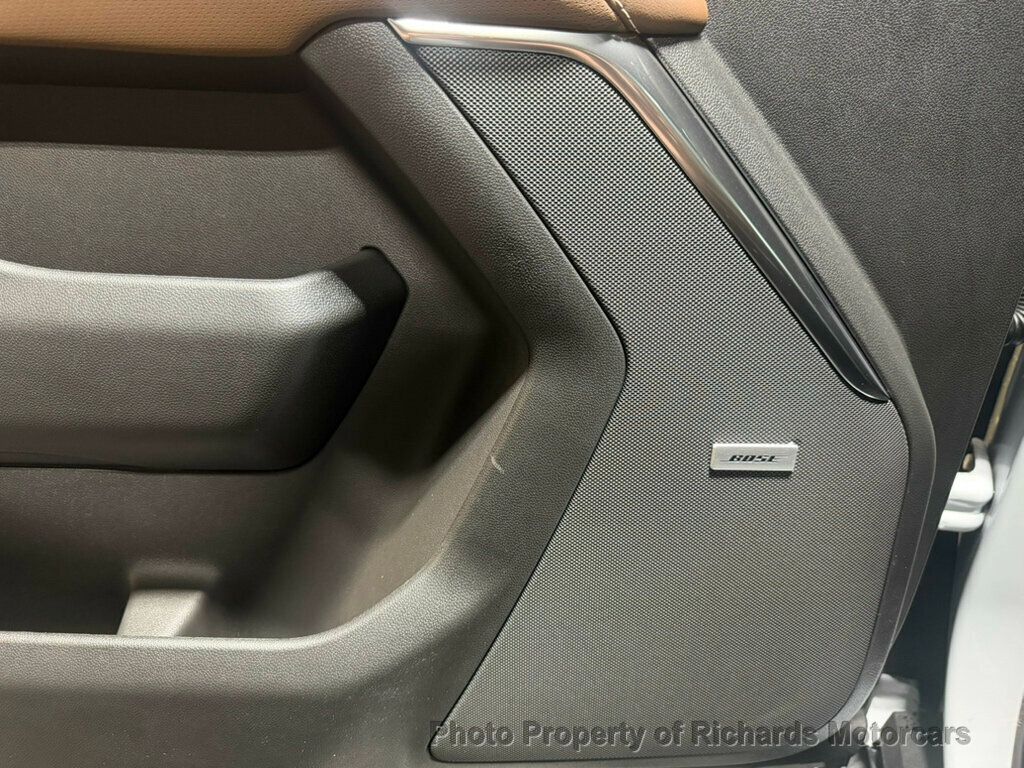 2026 Chevrolet Tahoe 4WD 4dr High Country - Polar White Tricoat exterior view 16