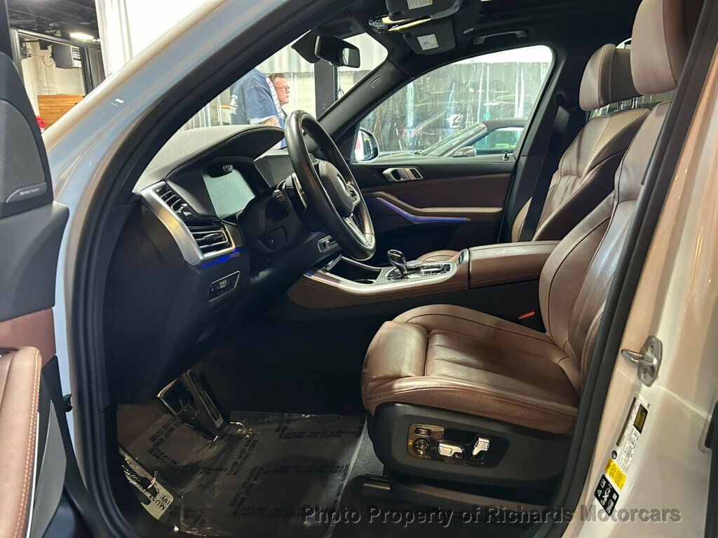 2021 BMW X5 xDrive40i Sports Activity Vehicle - Mineral White Metallic exterior view 10