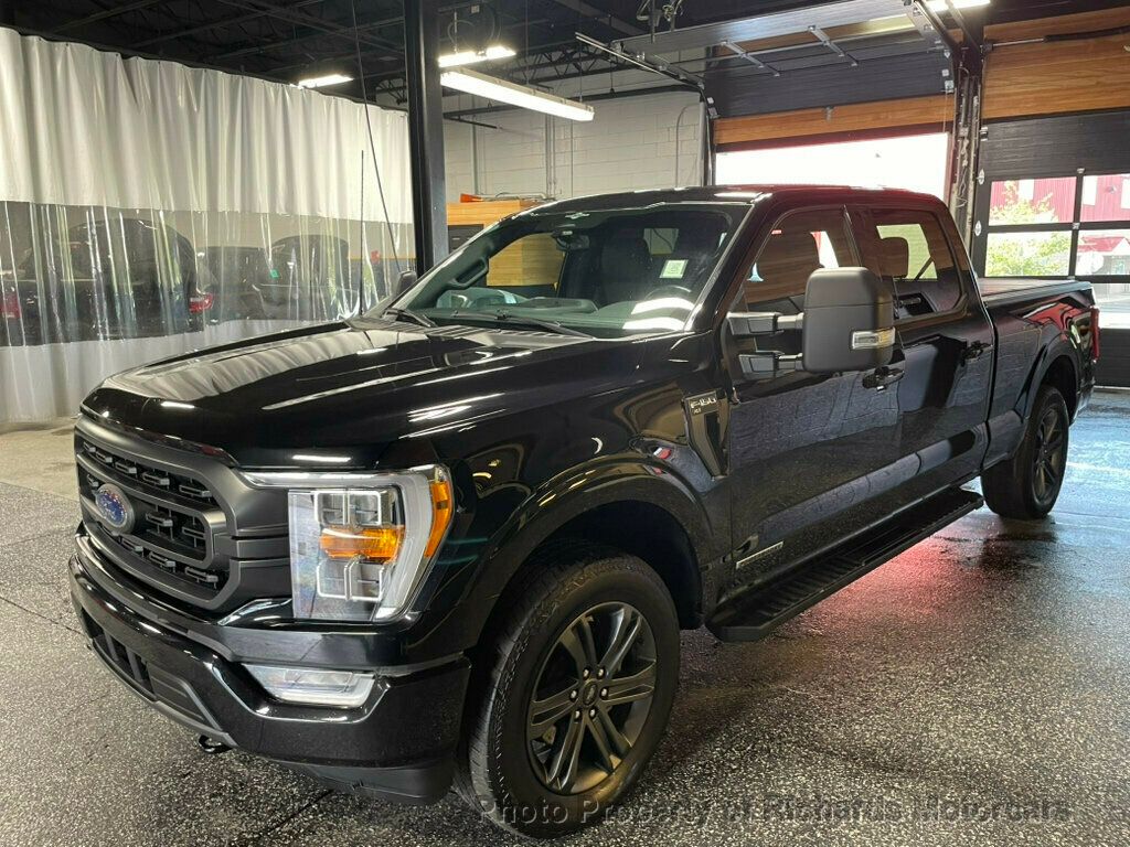 2023 Ford F-150 - Agate Black Metallic exterior view 4