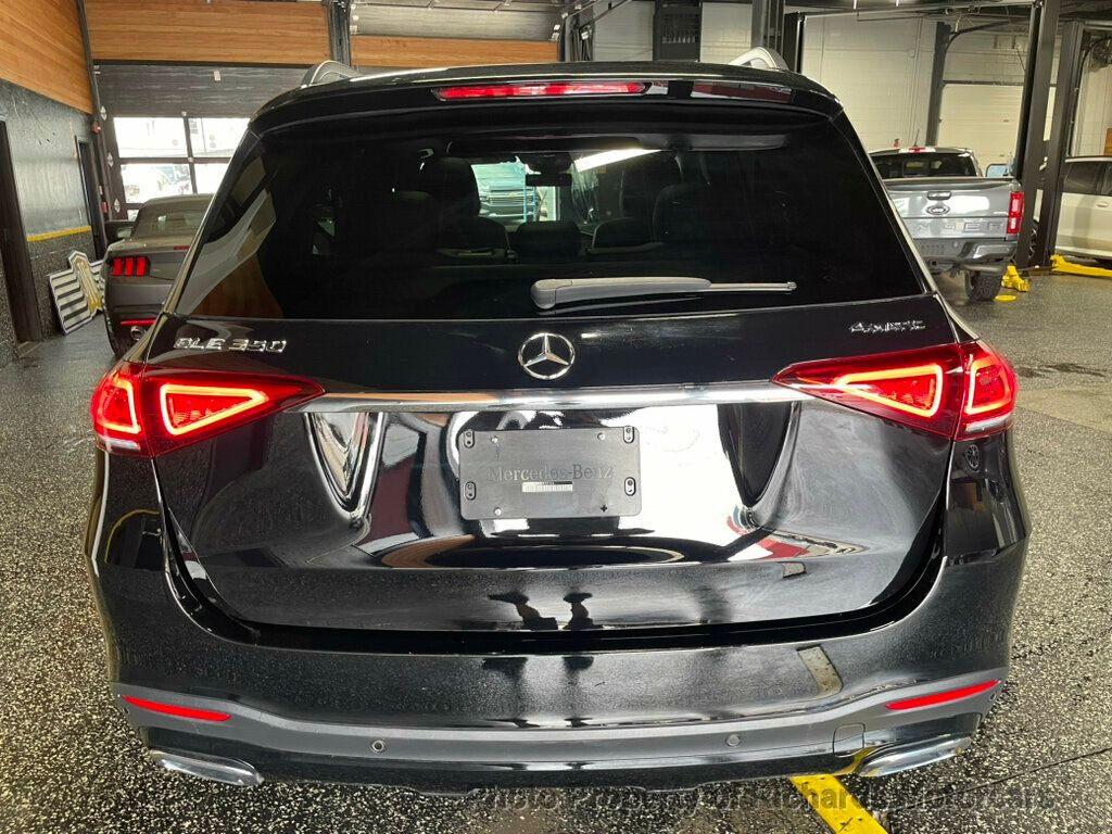 2022 Mercedes-Benz GLE GLE 350 4MATIC SUV - Black exterior view 5