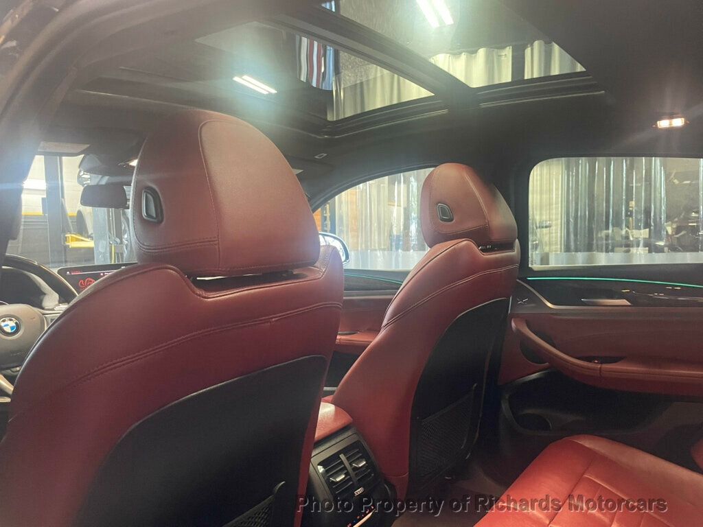 2020 BMW X4 xDrive30i Sports Activity - Black Sapphire Metallic exterior view 15