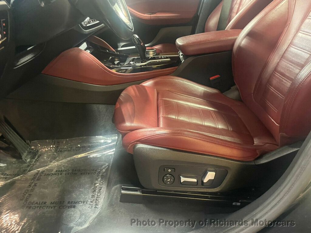 2020 BMW X4 xDrive30i Sports Activity - Black Sapphire Metallic exterior view 8