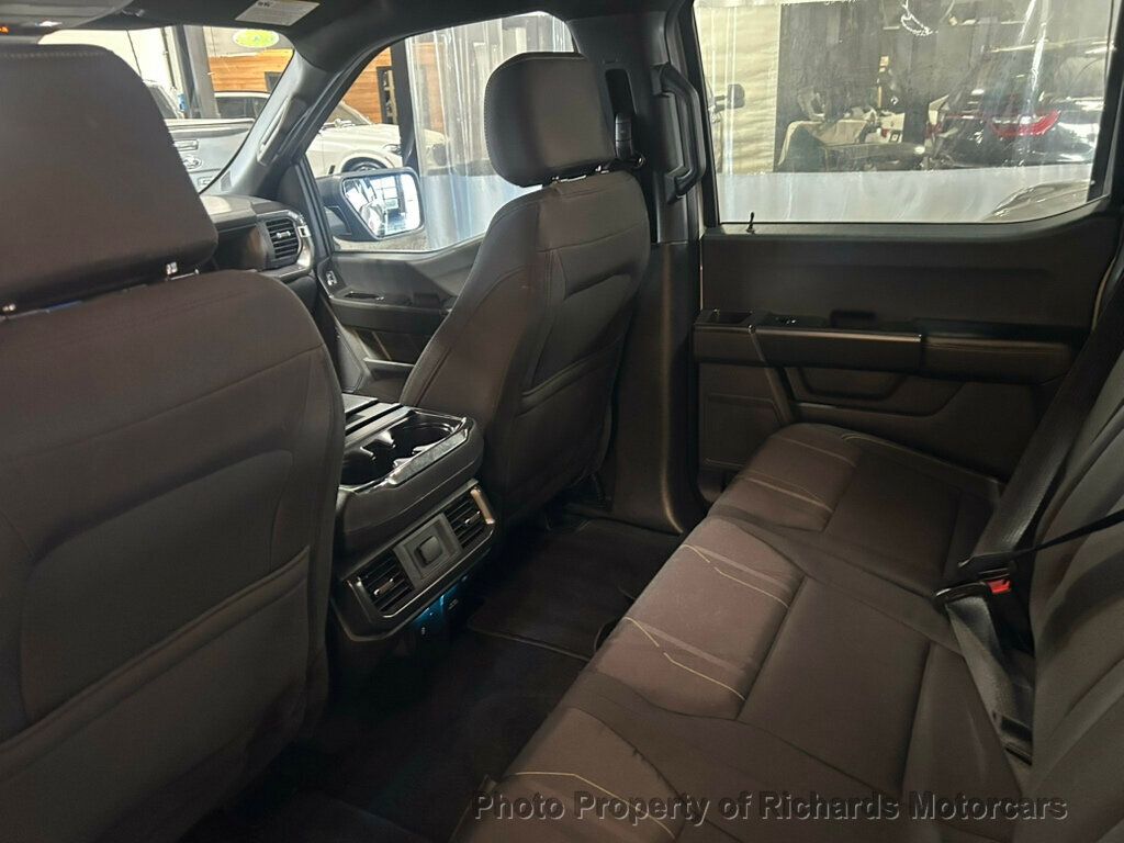 2024 Ford F-150 STX 4WD SuperCrew 5.5' Box - Avalanche exterior view 18