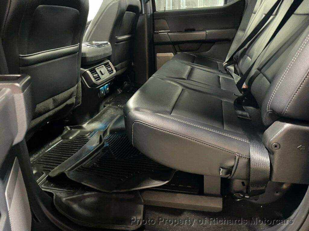 2024 Ford F-150 XLT 4WD SuperCrew 5.5' Box - Agate Black Metallic exterior view 16