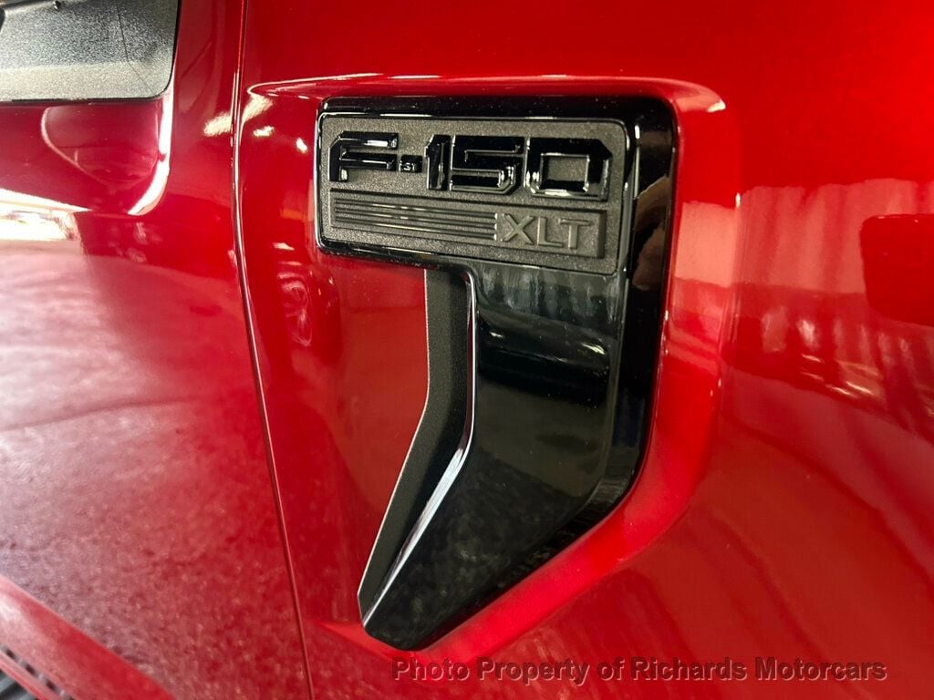 2024 Ford F-150 XLT 4WD SuperCrew 5.5' Box - Rapid Red Metallic Tinted Clearcoat exterior view 10
