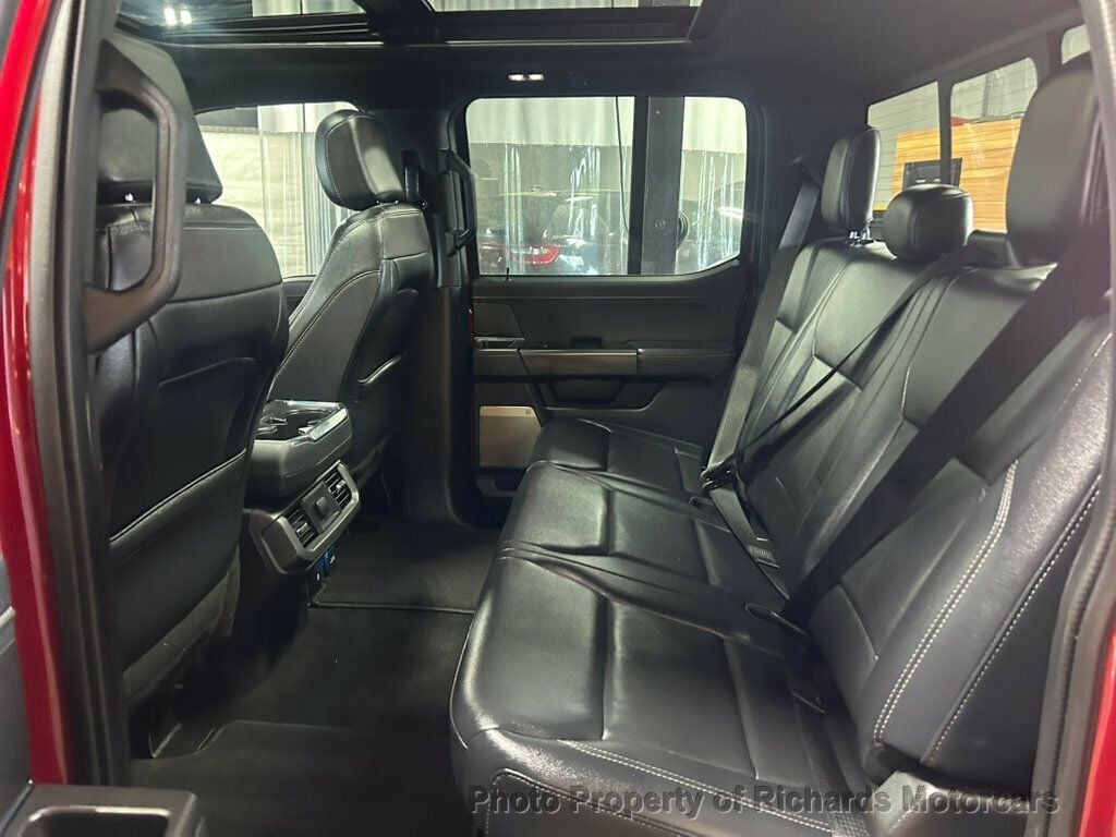2024 Ford F-150 XLT 4WD SuperCrew 5.5' Box - Rapid Red Metallic Tinted Clearcoat exterior view 17