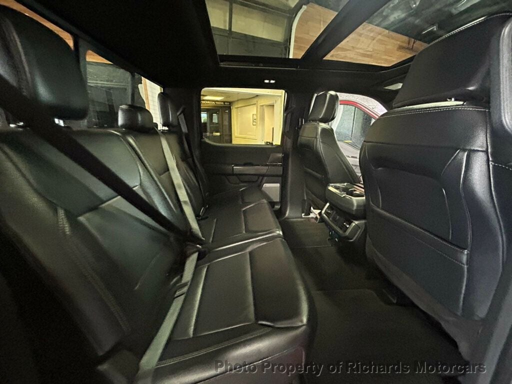2024 Ford F-150 XLT 4WD SuperCrew 5.5' Box - Rapid Red Metallic Tinted Clearcoat exterior view 19