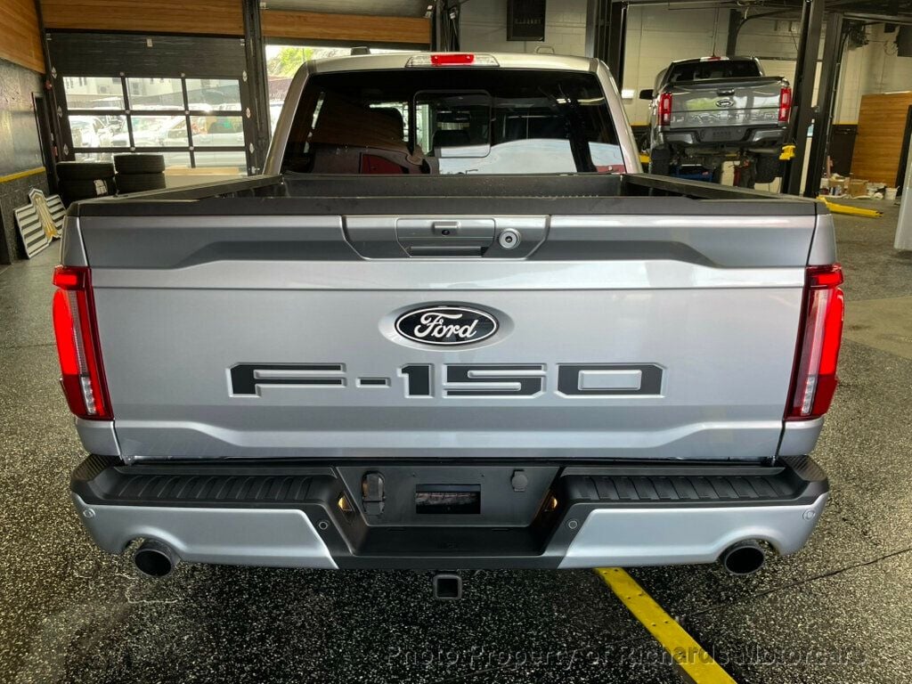 2024 Ford F-150 - Iconic Silver Metallic exterior view 5