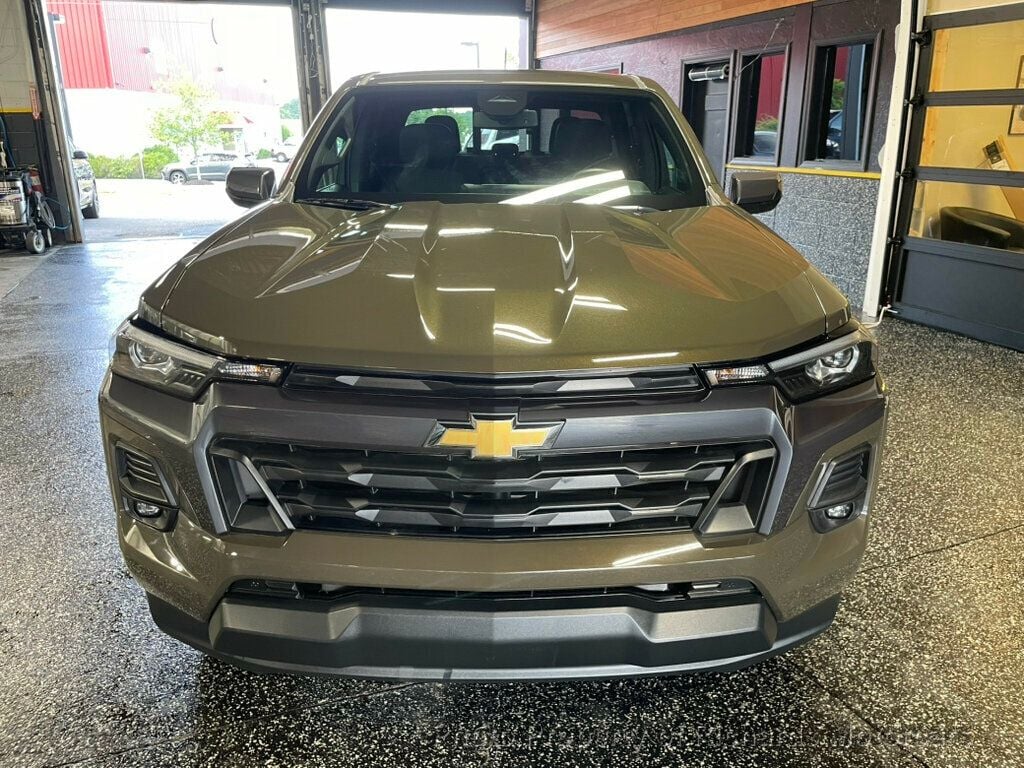 2024 Chevrolet Colorado 4WD Crew Cab LT - Sand Dune Metallic exterior view 3