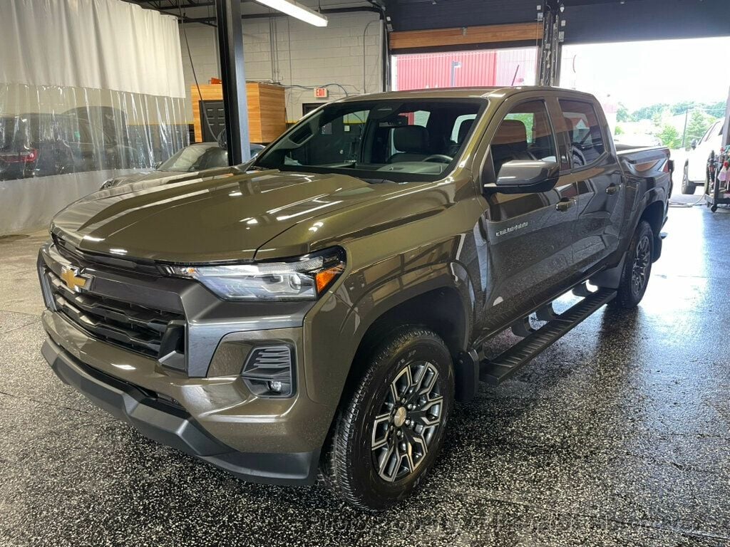 2024 Chevrolet Colorado 4WD Crew Cab LT - Sand Dune Metallic exterior view 4