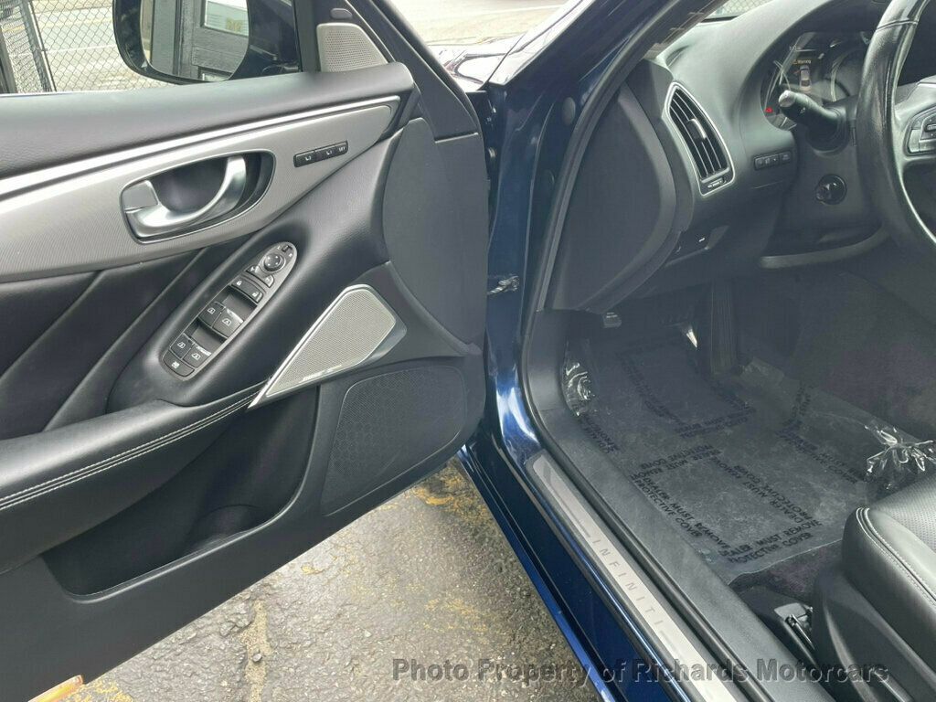 2024 INFINITI Q50 LUXE AWD - Grand Blue exterior view 10