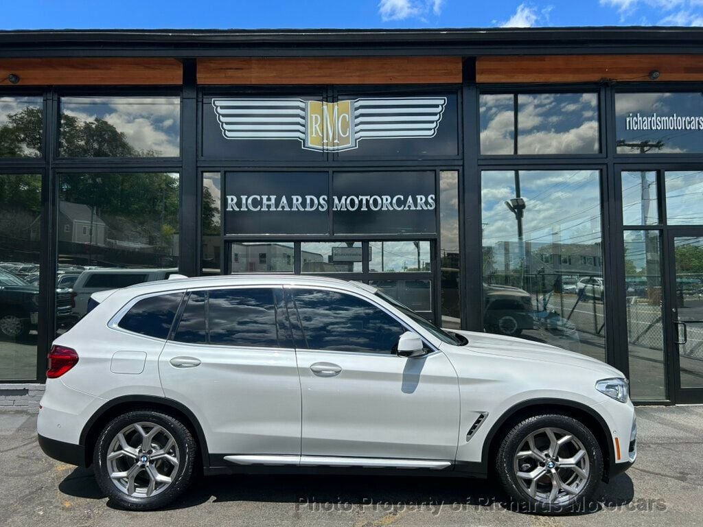 2021 BMW X3 xDrive30i Sports Activity Vehicle - Alpine White exterior view 1