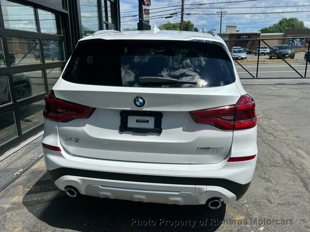 2021 BMW X3 xDrive30i Sports Activity Vehicle - Alpine White exterior view 3