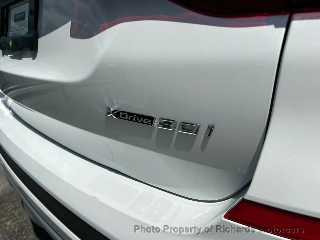2021 BMW X3 xDrive30i Sports Activity Vehicle - Alpine White exterior view 9
