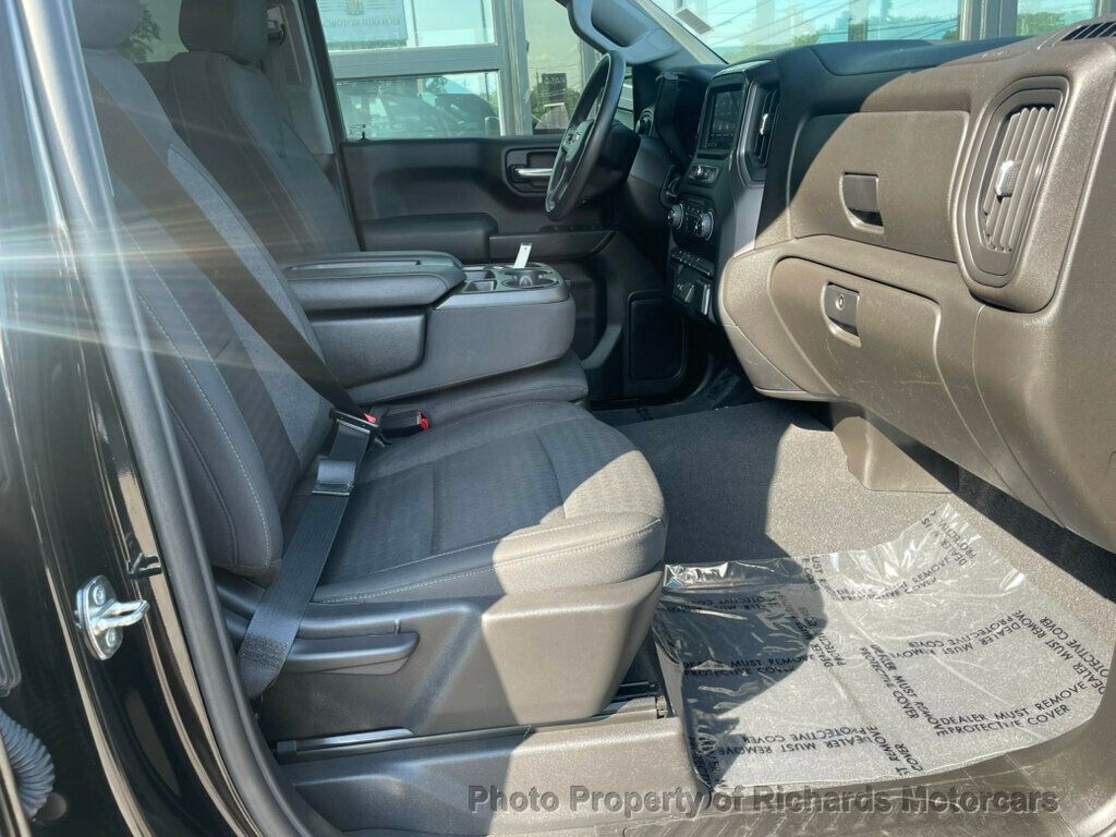 2022 Chevrolet Silverado 1500 4WD Crew Cab 157
