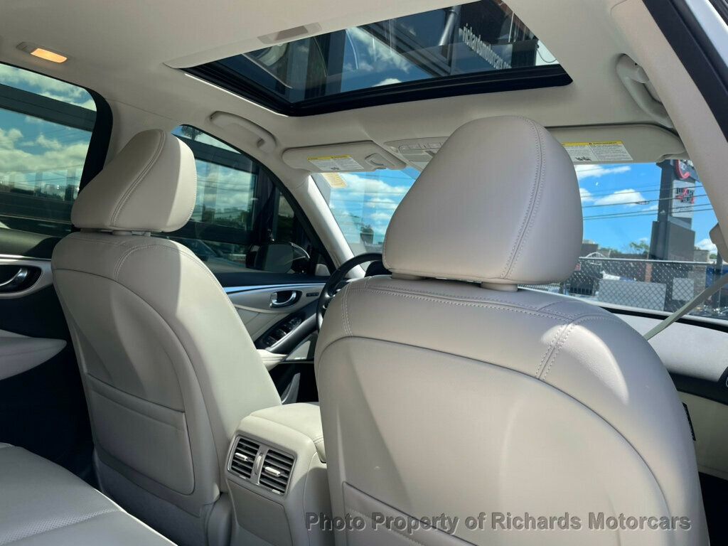 2023 INFINITI Q50 LUXE AWD - Majestic White exterior view 18
