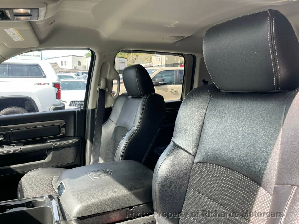2017 Ram 1500 Night 4x4 Crew Cab 5'7