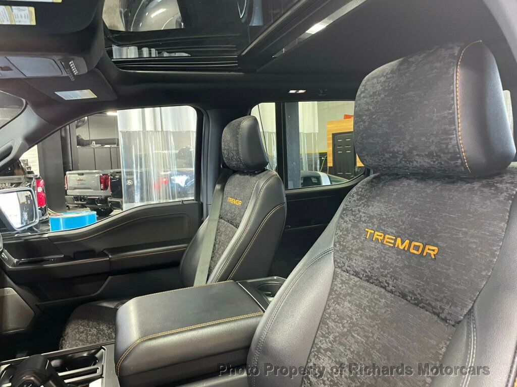 2025 Ford F-150 Tremor 4WD SuperCrew 5.5' Box - Carbonized Gray Metallic exterior view 15