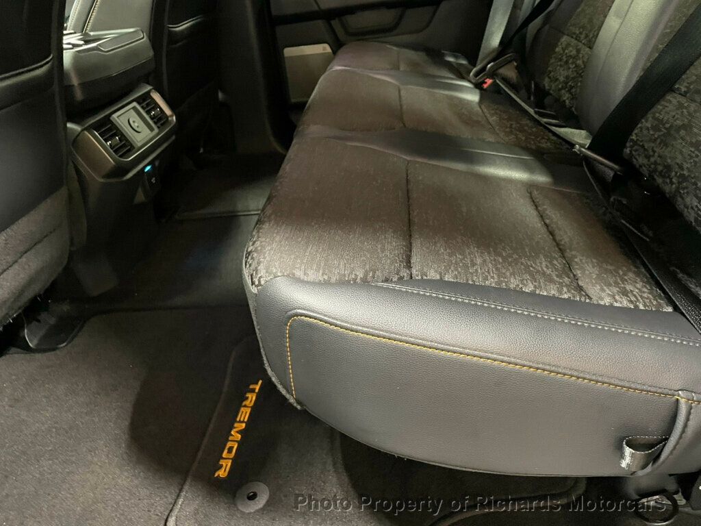 2025 Ford F-150 Tremor 4WD SuperCrew 5.5' Box - Carbonized Gray Metallic exterior view 19