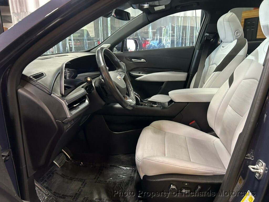 2024 Cadillac XT4 AWD 4dr Sport - Midnight Sky Metallic exterior view 13