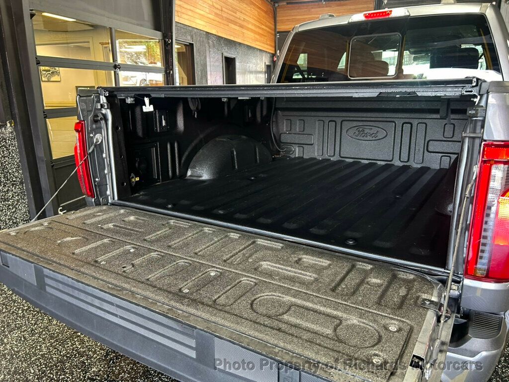 2024 Ford F-150 XLT 4WD SuperCrew 5.5' Box - Carbonized Gray Metallic exterior view 11