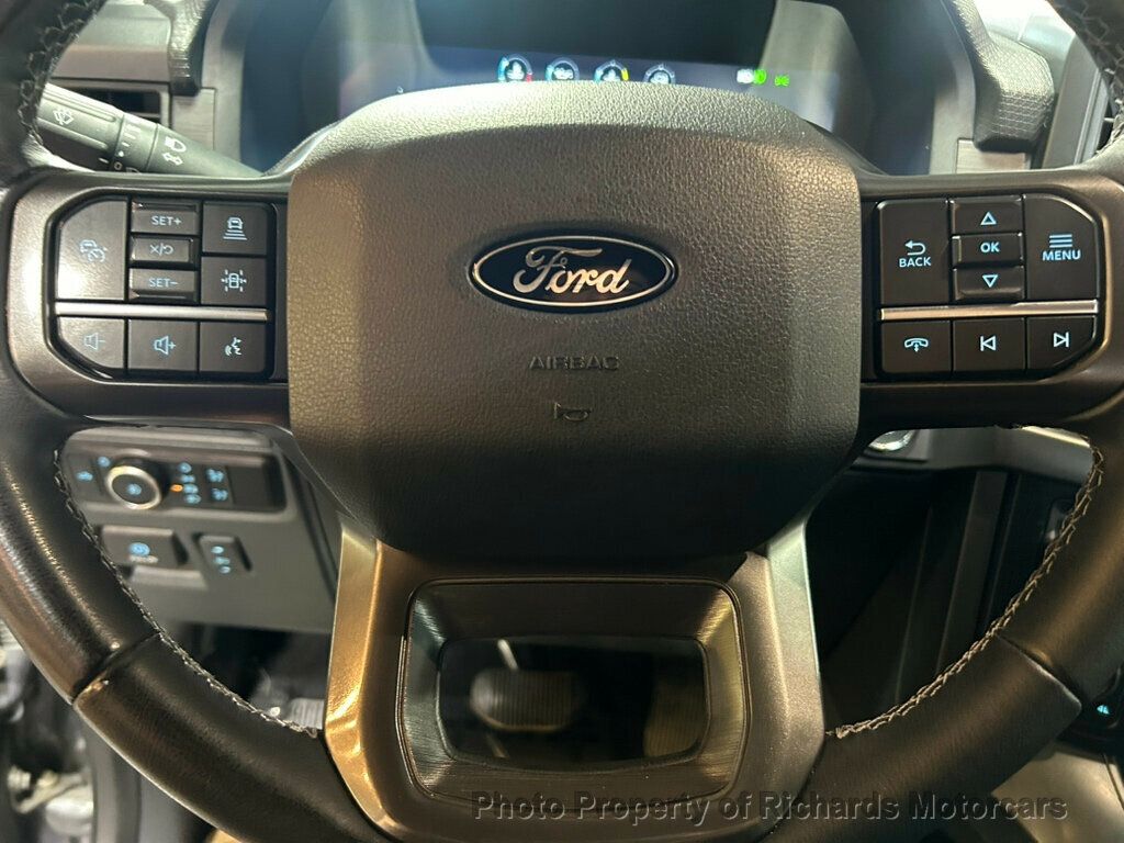 2024 Ford F-150 XLT 4WD SuperCrew 5.5' Box - Carbonized Gray Metallic exterior view 15