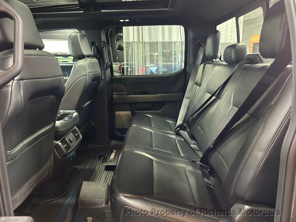 2024 Ford F-150 XLT 4WD SuperCrew 5.5' Box - Carbonized Gray Metallic exterior view 17