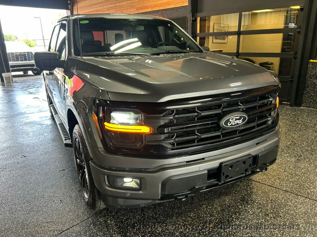 2024 Ford F-150 XLT 4WD SuperCrew 5.5' Box - Carbonized Gray Metallic exterior view 7
