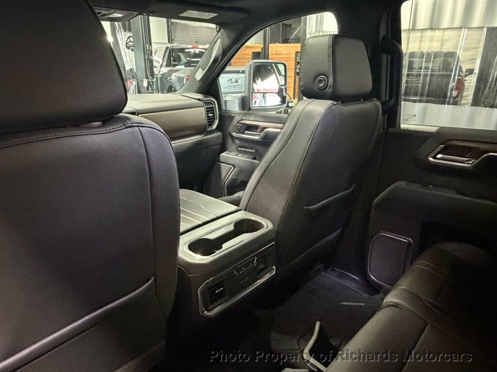 2025 Chevrolet Silverado 1500 4WD Crew Cab 147