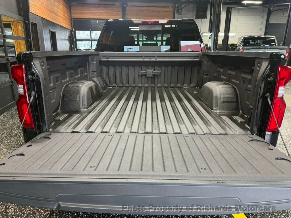 2025 Chevrolet Silverado 1500 4WD Crew Cab 147