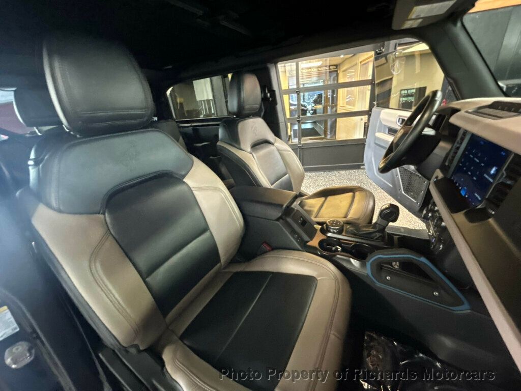 2023 Ford Bronco - Shadow Black exterior view 20