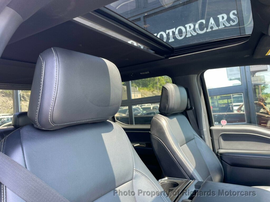 2024 Ford F-150 XLT 4WD SuperCrew 5.5' Box - Agate Black Metallic exterior view 20