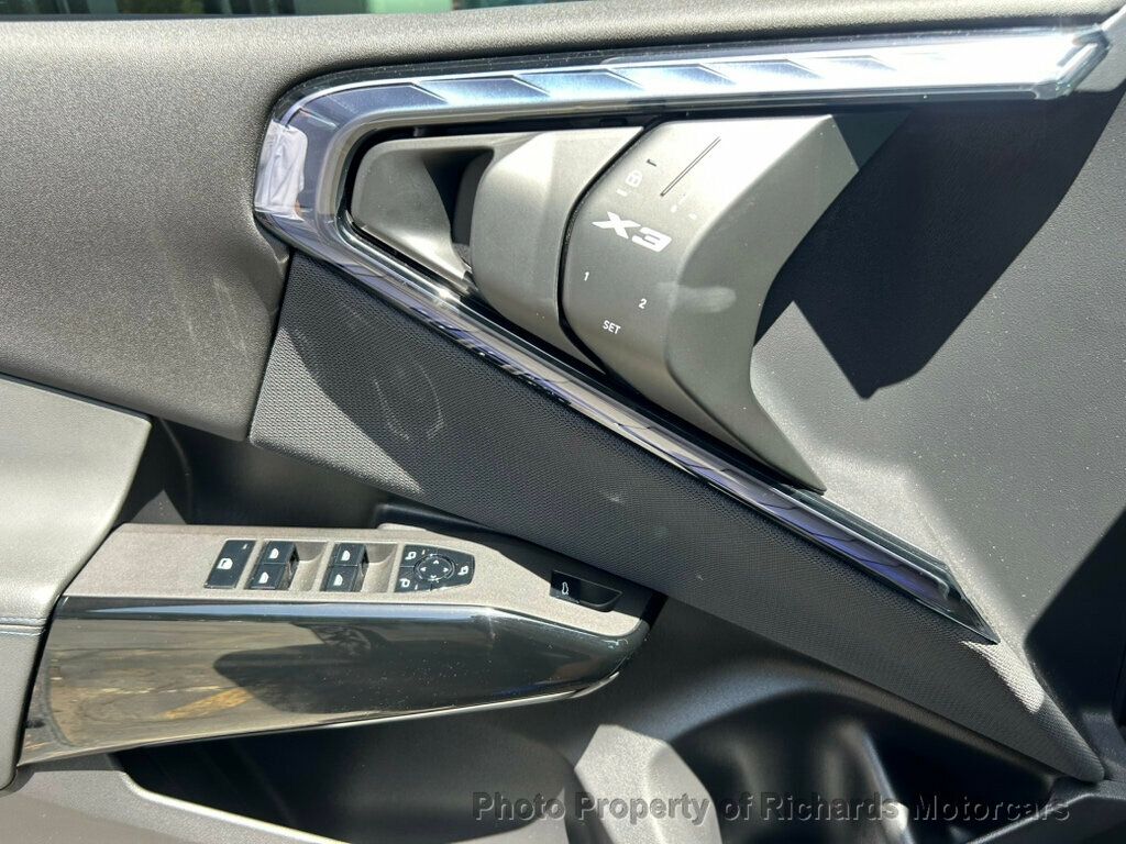 2025 BMW X3 M50 xDrive Sports Activity Vehicle - Black Sapphire Metallic exterior view 17
