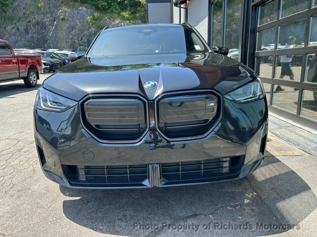2025 BMW X3 M50 xDrive Sports Activity Vehicle - Black Sapphire Metallic exterior view 6