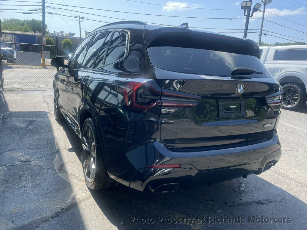 2022 BMW X3 M40i Sports Activity Vehicle - Black Sapphire Metallic exterior view 6