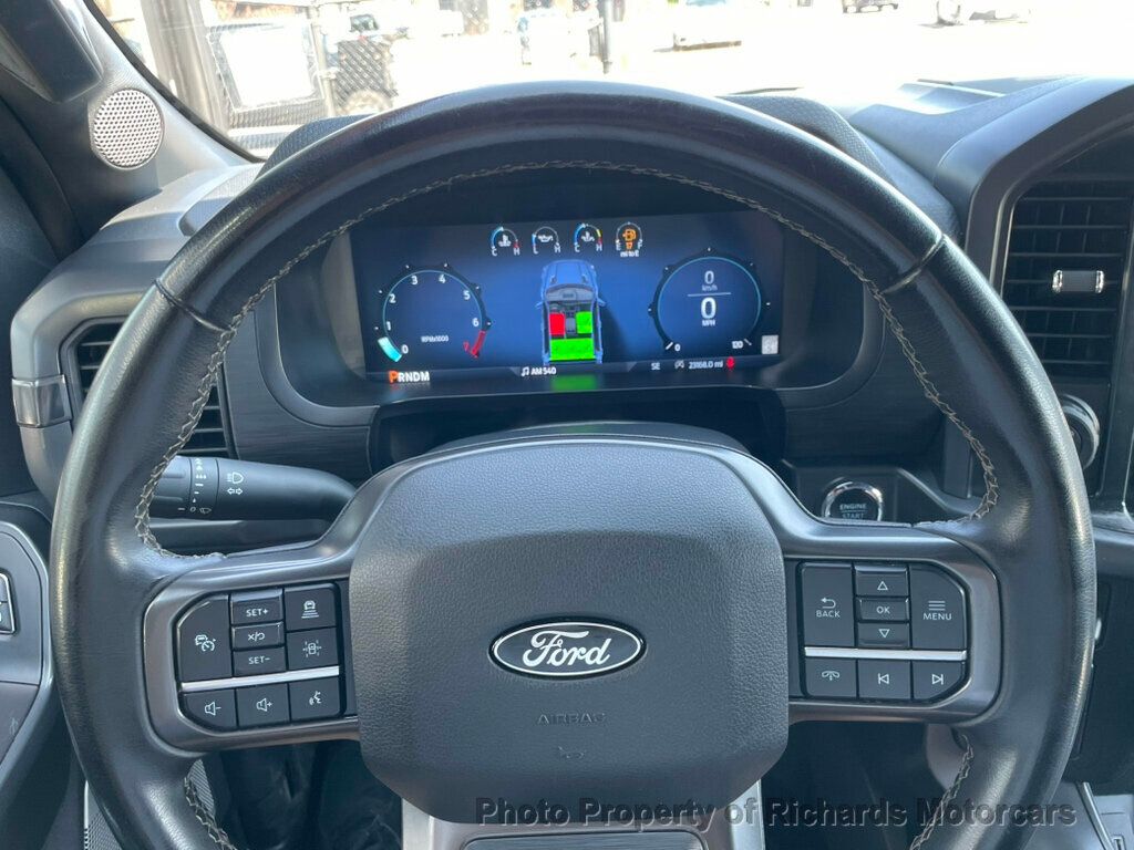 2024 Ford F-150 XLT 4WD SuperCrew 5.5' Box - Agate Black Metallic exterior view 12