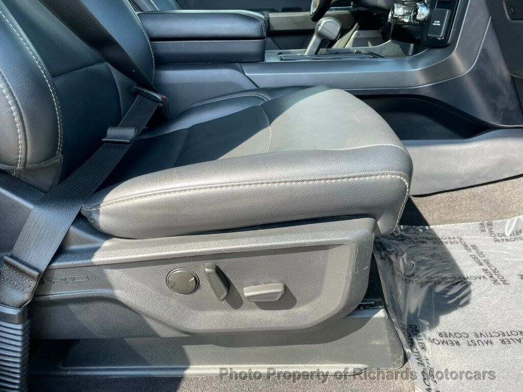 2024 Ford F-150 XLT 4WD SuperCrew 5.5' Box - Agate Black Metallic exterior view 19