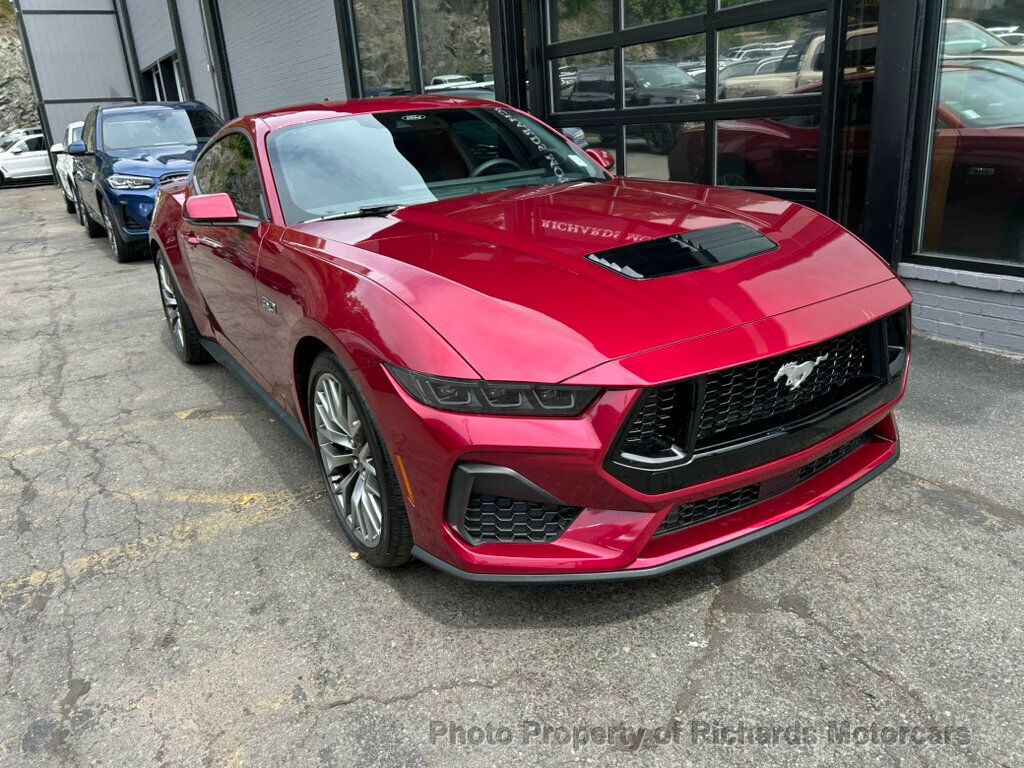 2025 Ford Mustang GT Premium Fastback - Molten Magenta Metallic Tri-coat exterior view 7