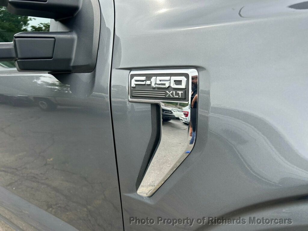 2022 Ford F-150 XLT 4WD SuperCrew 5.5' Box - Carbonized Gray Metallic exterior view 8